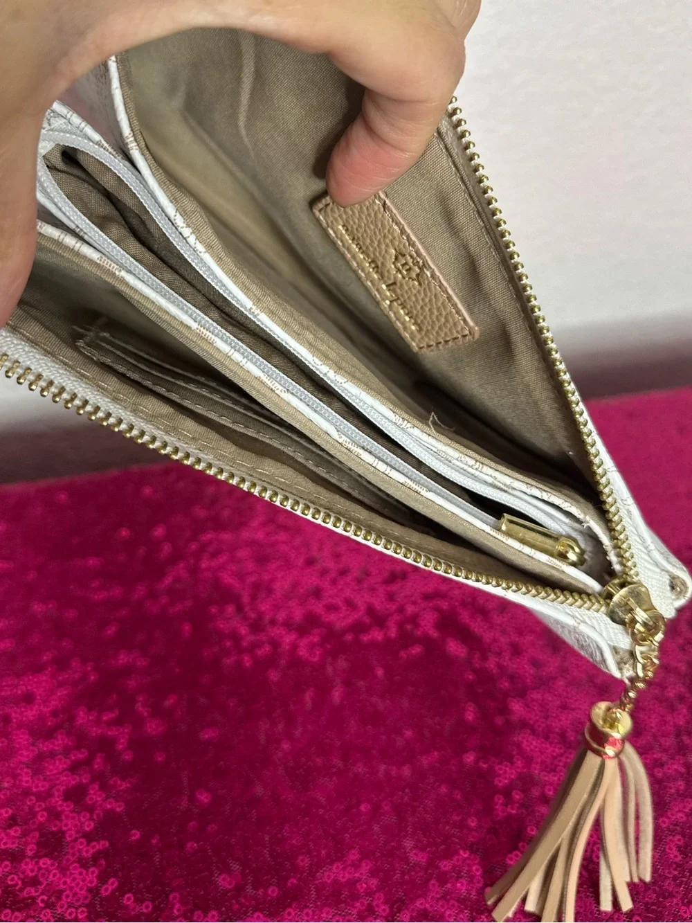 NANETTE LEPORE ⚜️ Cream & Tan Logo Monogrammed Tassel Clutch Purse - Like New